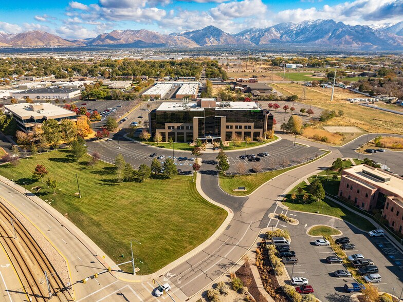 More Photos Of 2850 Decker Lake Dr, West Valley Unknown For Lease