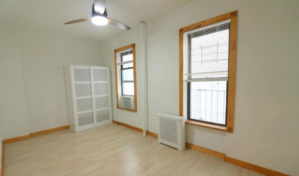 More Photos Of 300 N 8th St, Brooklyn Apartments For Sale