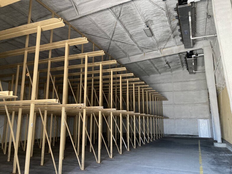 More Photos Of 13649 Weedpatch Hwy, Bakersfield Refrigeration Cold Storage For Lease