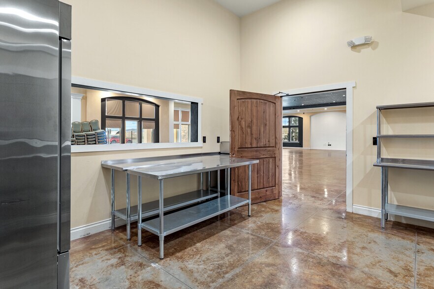 More Photos Of 7998 Vialago Pkwy, Zillah Specialty For Sale