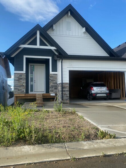 More Photos Of 100 Scarlett Ranch blvd, Carstairs Land For Sale