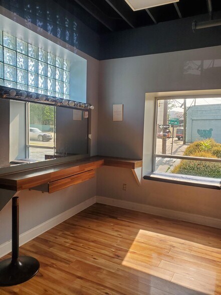 More Photos Of 800 N Mangum St, Durham Office For Lease