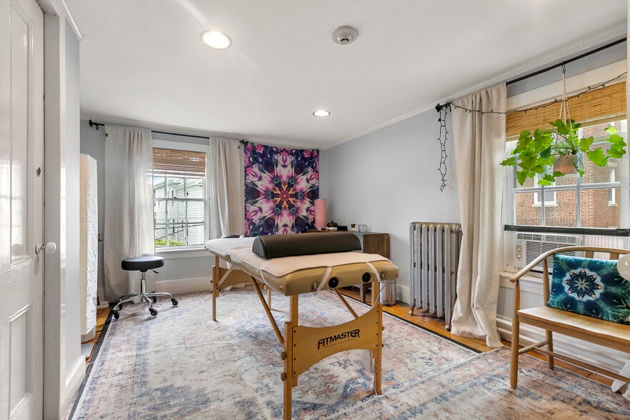 More Photos Of 393-395 Massachusetts Ave, Arlington Office For Sale