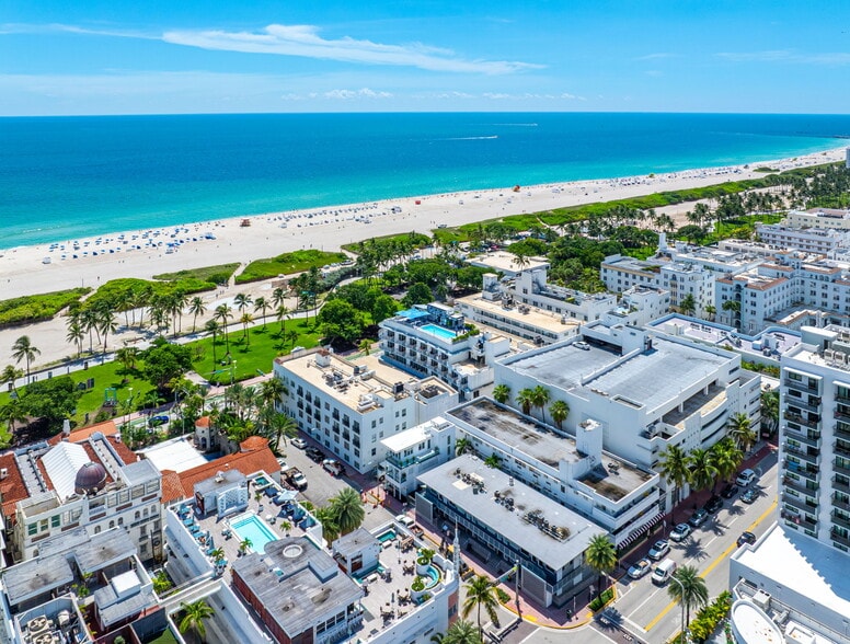 More Photos Of 124 11th St, Miami Beach Hotel For Sale