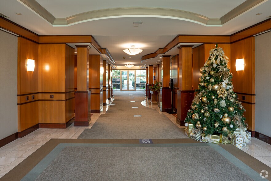 More Photos Of 125 Townpark Dr NW, Kennesaw Office For Lease