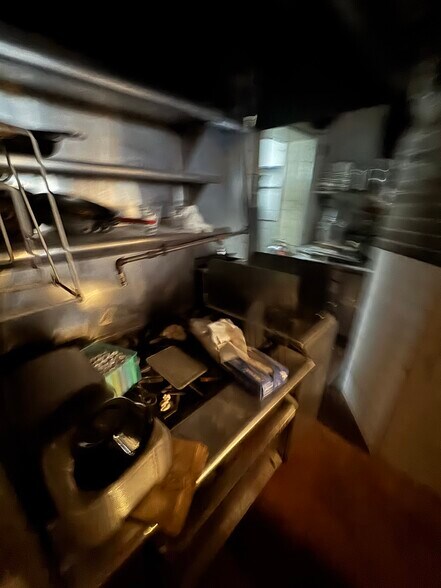 More Photos Of 145 Atlantic Ave, Brooklyn Restaurant For Lease