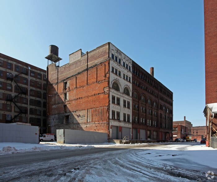 More Photos Of 1101 Mulberry St, Kansas City Warehouse For Lease