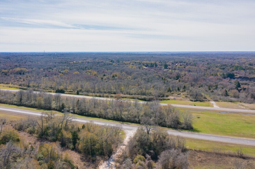 More Photos Of 00 Riverside Pky, Bryan Land For Sale