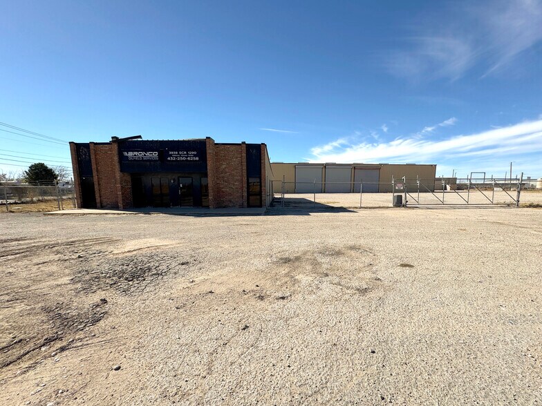Primary Photo Of 3938 S County Road 1290, Odessa Warehouse For Lease