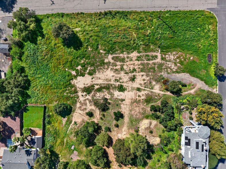 More Photos Of 625 E H St, Benicia Land For Sale