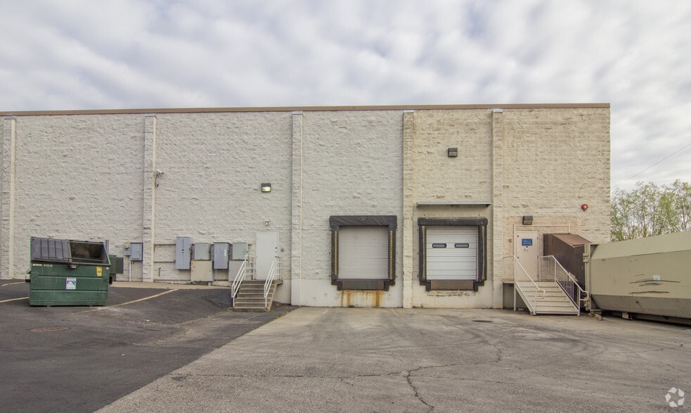 More Photos Of 7630 N Division St, Spokane Freestanding For Sale