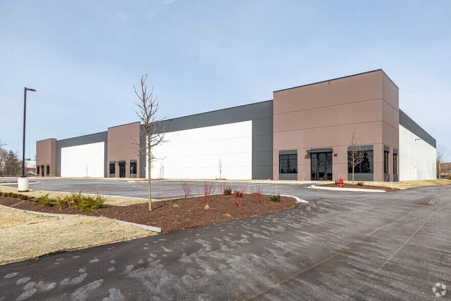Primary Photo Of 5404 S Pennsylvania Ave, Cudahy Industrial For Lease
