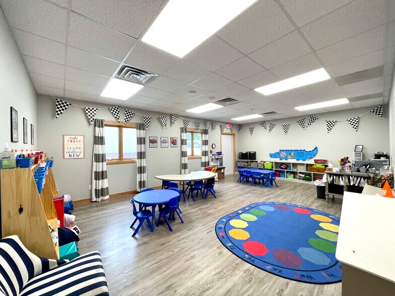 More Photos Of 109 N 23rd St, Dakota City Specialty For Sale