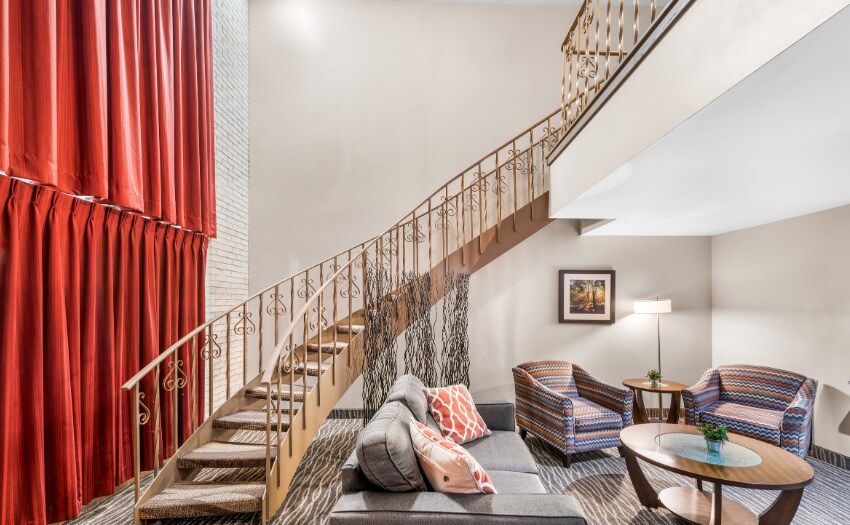 More Photos Of 265 33rd Ave, Columbus Hotel For Sale