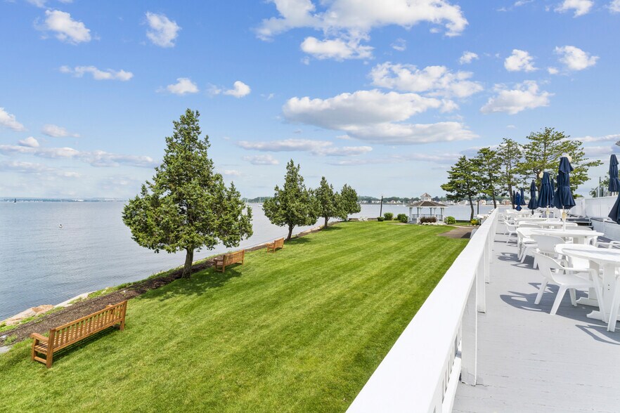More Photos Of 62 Cove St, New Haven Specialty For Sale