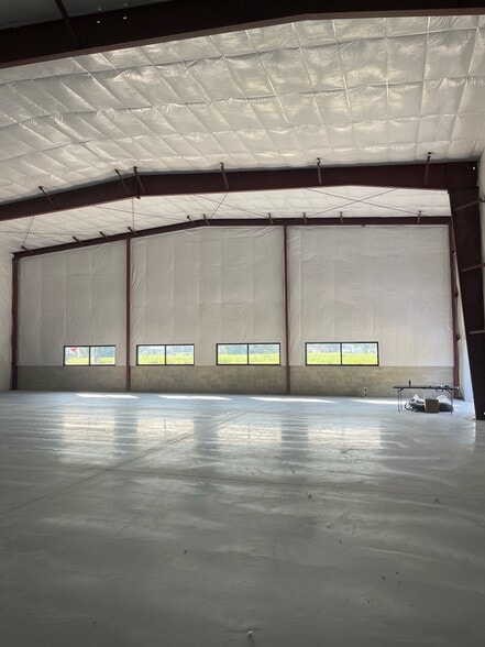 More Photos Of 28163 Nine Foot Rd, Dagsboro Showroom For Lease