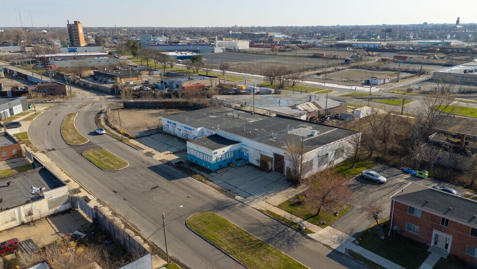 More Photos Of Amazing Industrial Warehouse Opportunity, Detroit Warehouse For Sale