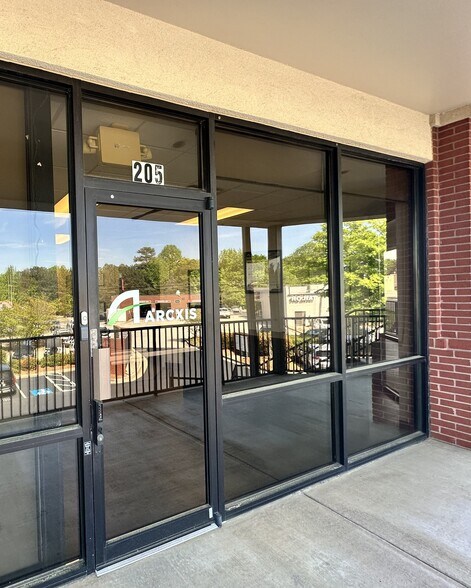 More Photos Of 540 Lake Center Pky, Cumming Office For Lease