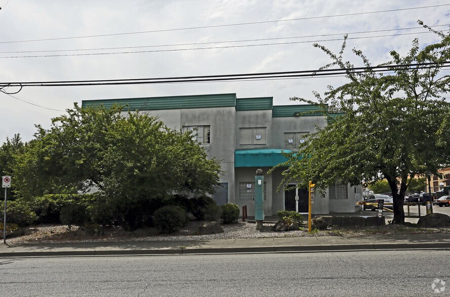 More Photos Of 12484 82 Ave, Surrey Warehouse For Sale