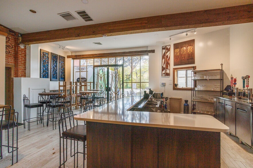 More Photos Of 4457 Main St, Philadelphia Storefront Retail Office For Lease