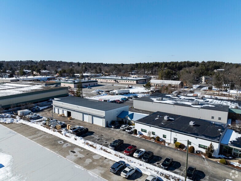 More Photos Of 17 Progress Ave, Nashua Light Manufacturing For Sale