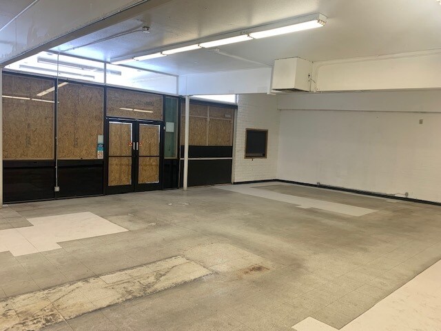 More Photos Of 1016 S Litchfield Rd, Goodyear Convenience Store For Lease