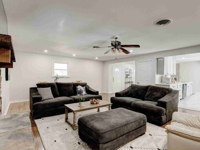 More Photos Of , Fort Worth Specialty For Sale