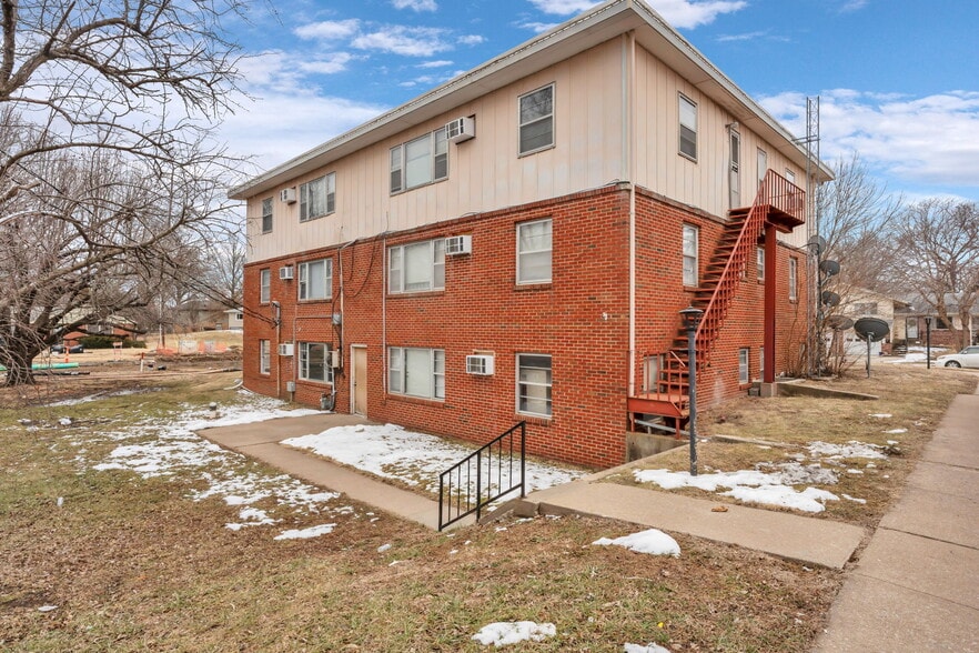 More Photos Of , Topeka Multifamily For Sale