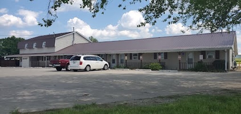 Primary Photo Of 3906 E Main St, Knoxville Apartments For Sale