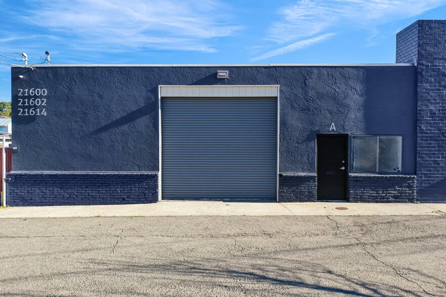 More Photos Of 21602-21612 Western Blvd, Hayward Service For Lease