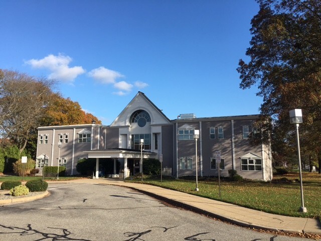 More Photos Of 215 Toll Gate Rd, Warwick Medical For Lease