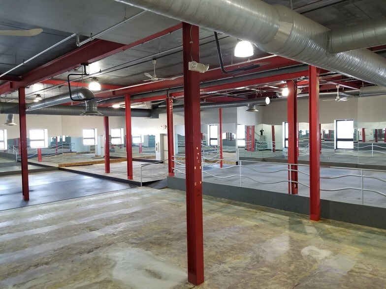 More Photos Of 290 Chestnut St, Newark Office For Sale