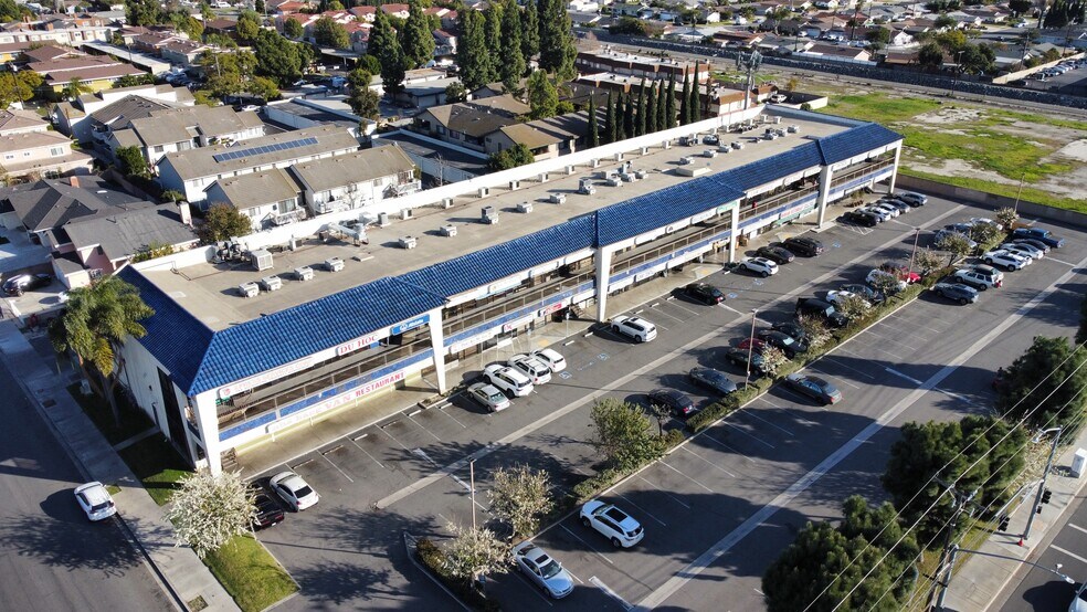 More Photos Of 14122-14220 Brookhurst St, Garden Grove General Retail For Lease