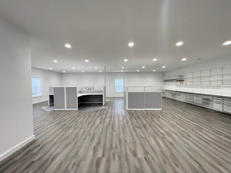 More Photos Of 55 Linker Mountain Rd, Dover Light Manufacturing For Sale