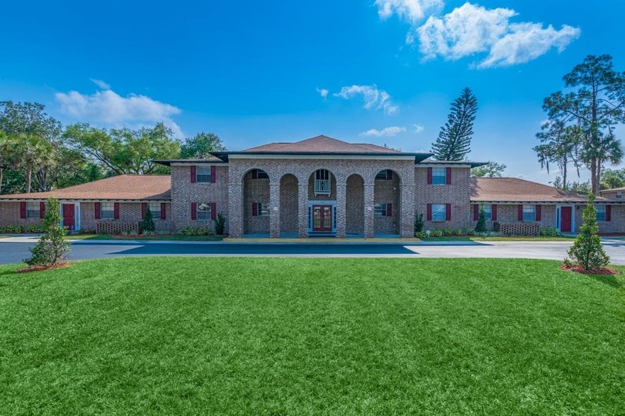More Photos Of 7011 San Ramon Pl, Tampa Apartments For Sale