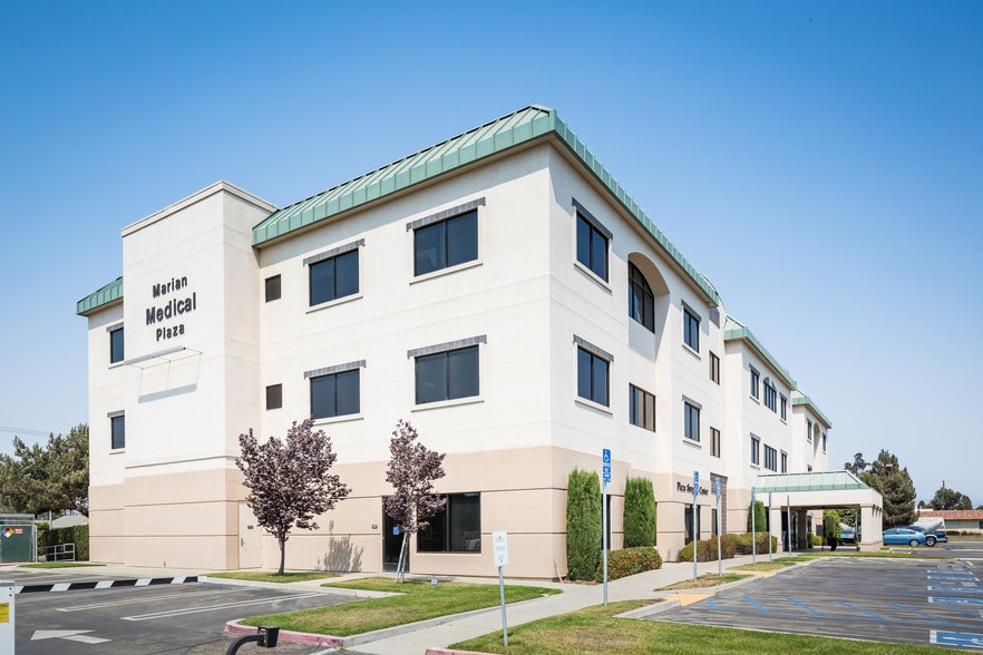 Primary Photo Of 525 E Plaza Dr, Santa Maria Medical For Lease