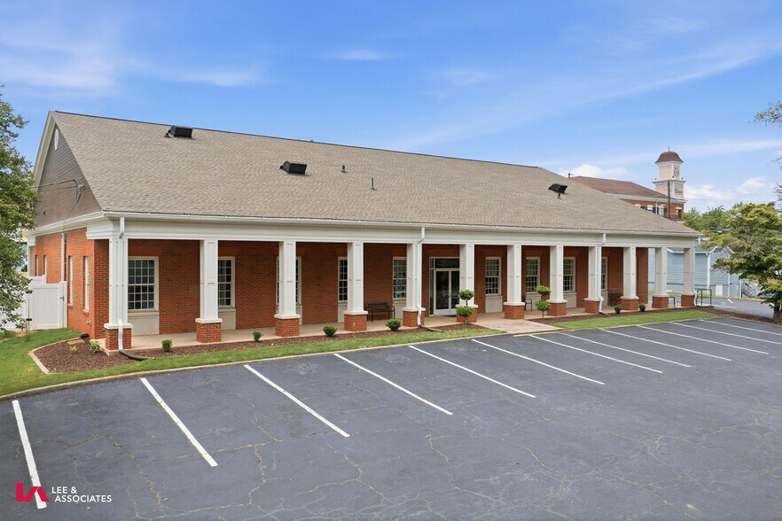 More Photos Of 8458 Campbellton St, Douglasville Office For Lease