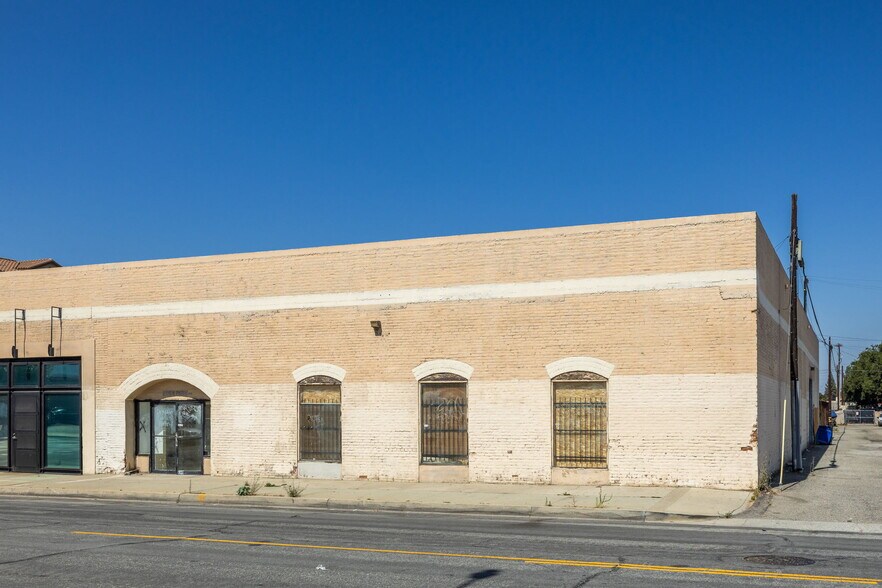 More Photos Of 205 N Park Ave, Pomona Warehouse For Lease