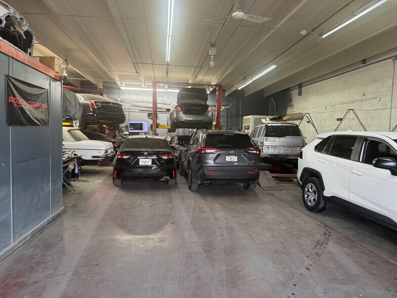 More Photos Of 5700 Plunkett St, Hollywood Service For Sale