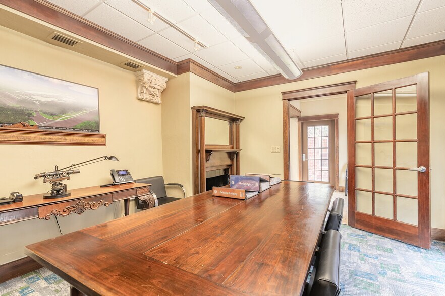 More Photos Of 200 Magnolia Ave, Daytona Beach Office For Sale