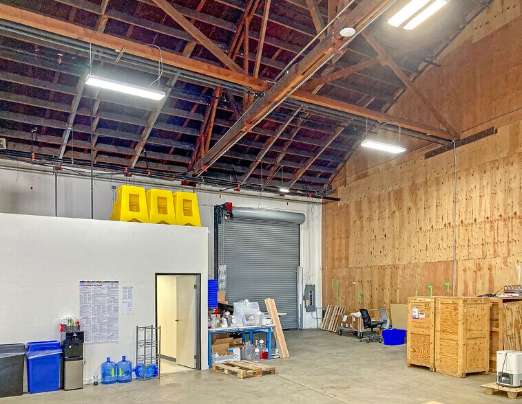 More Photos Of 1320 Willow Rd, Menlo Park Unknown For Lease