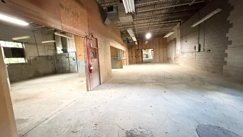 More Photos Of 1300 E 2nd St, Jamestown Industrial For Sale