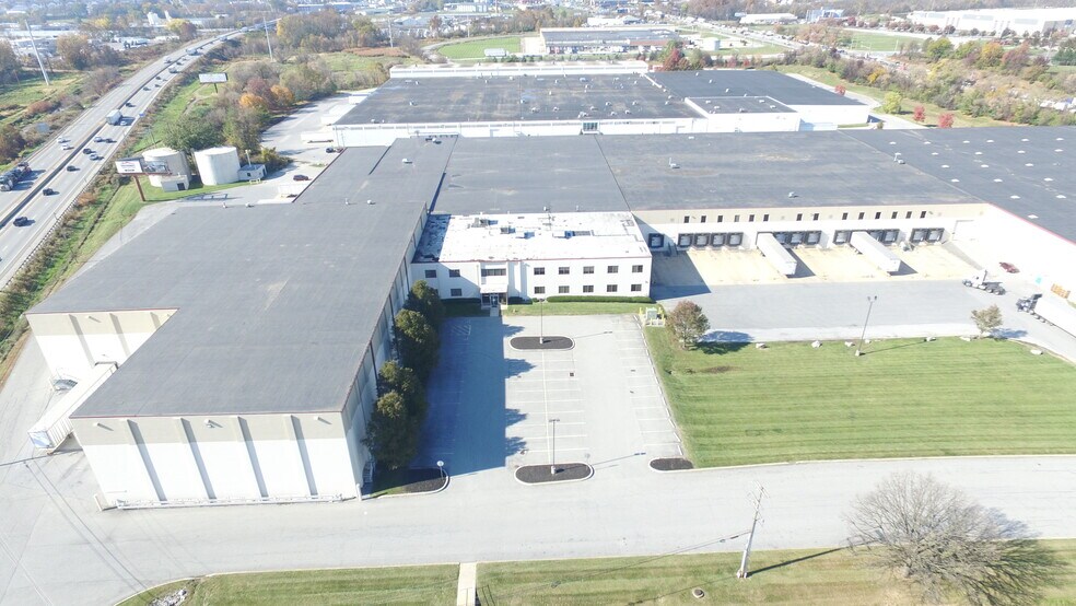 More Photos Of 1100 N Sherman St, York Manufacturing For Lease