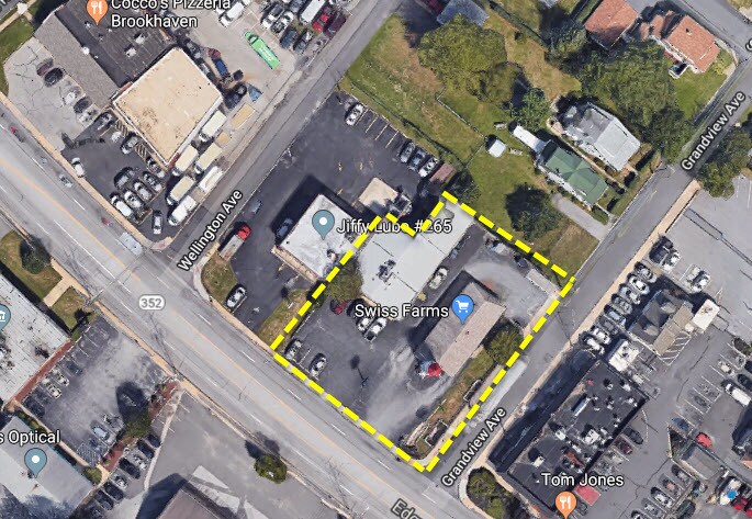 More Photos Of 4511 Edgmont Ave, Brookhaven Storefront For Sale