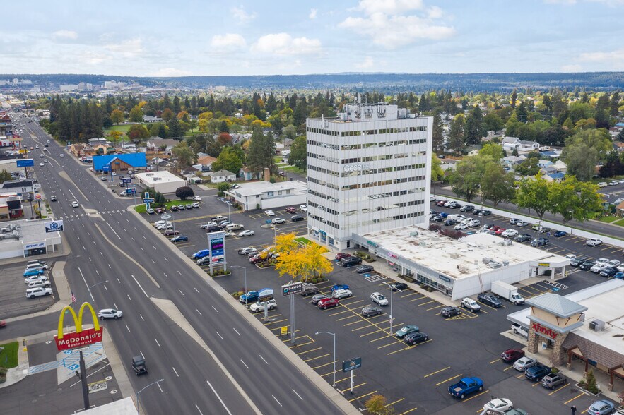 More Photos Of 4407 N Division St, Spokane Office For Lease