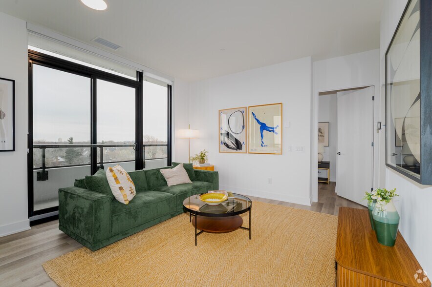 More Photos Of 500 Upper Wellington St, Hamilton Apartments For Lease