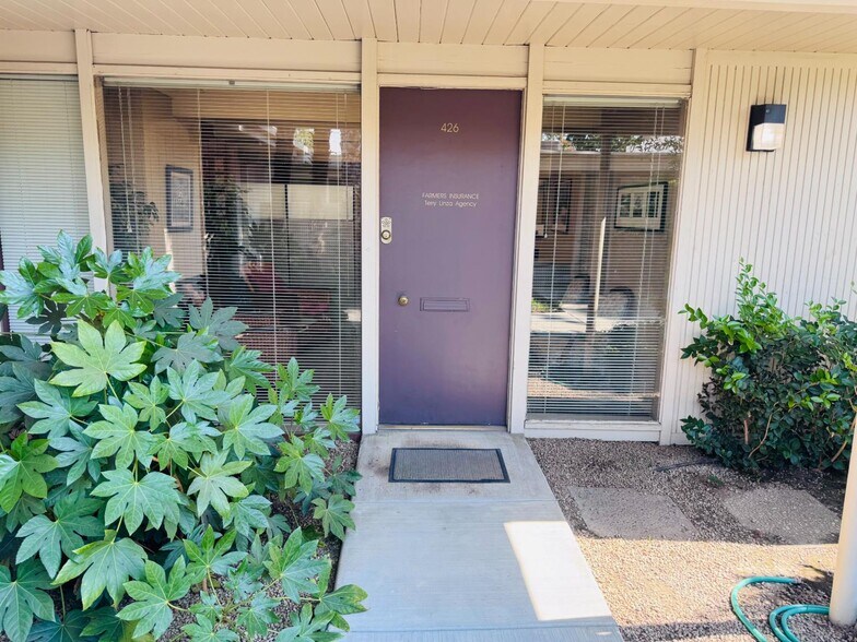 More Photos Of 422-436 W Shaw Ave, Fresno Office For Sale