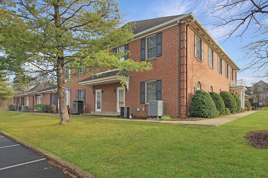 More Photos Of 593 Bethlehem Pike, Montgomeryville Medical For Lease