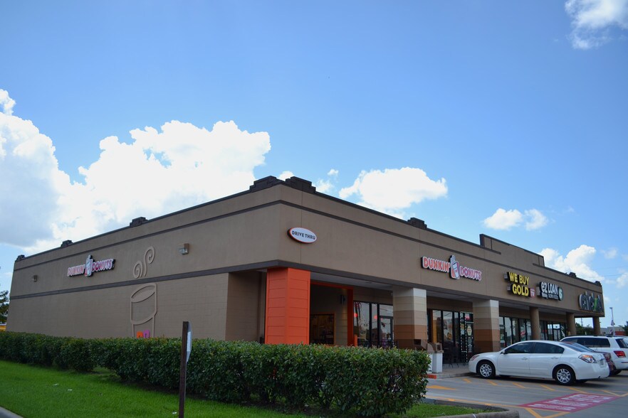 More Photos Of 2808 Highway 6 S, Houston Storefront Retail Office For Sale