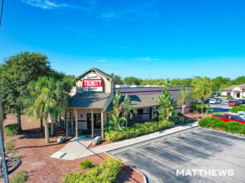Primary Photo Of 3523 Little Rd, Trinity Restaurant For Sale